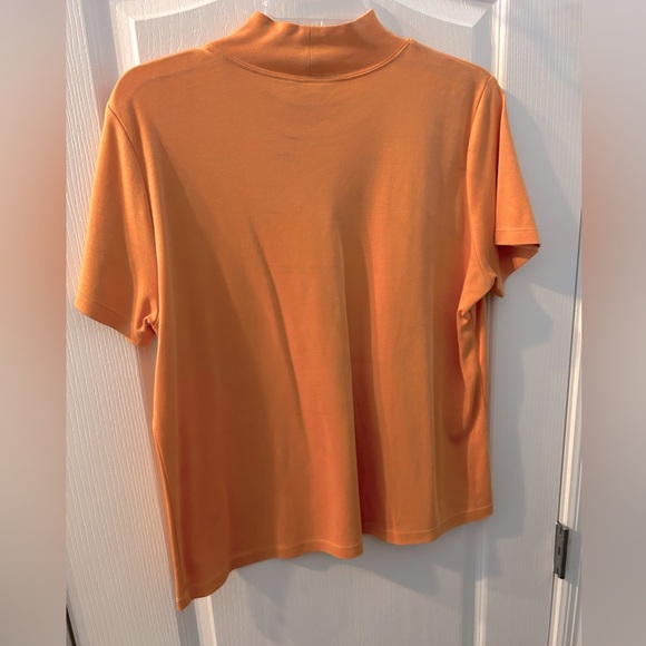 L.L Bean tee - Picture 2 of 2